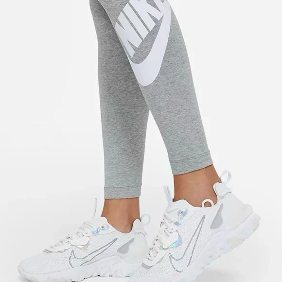 NWT Nike Gray High Rise Leggings- M - Picture 4 of 10